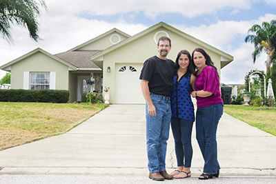 How to Use the Garage Door Safely